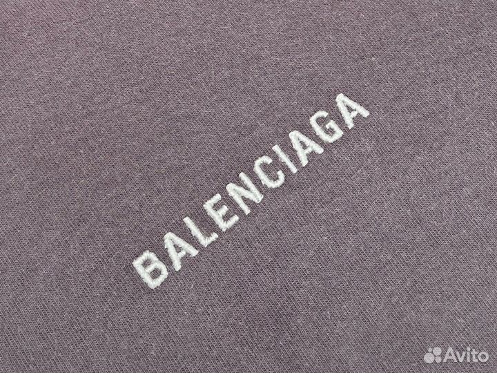 Футболка Balenciaga