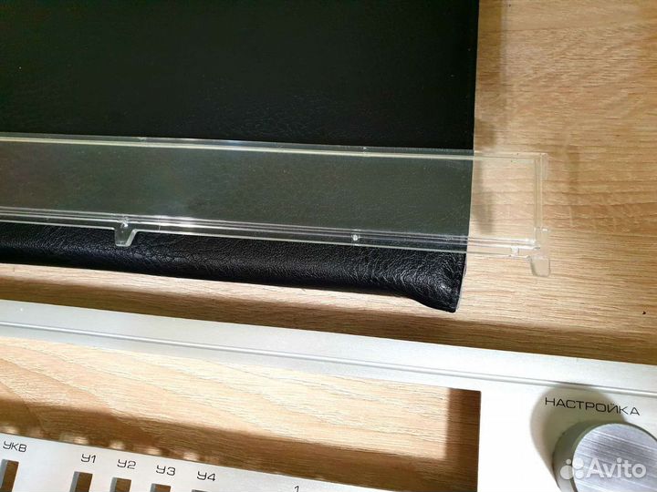 Radiotehnika Тюнер Т-101 / Радиотехника