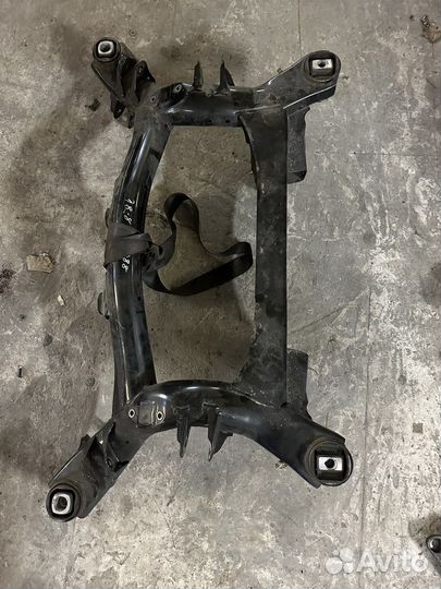 Подрамник задний Bmw 3er F30 N20B20 2013