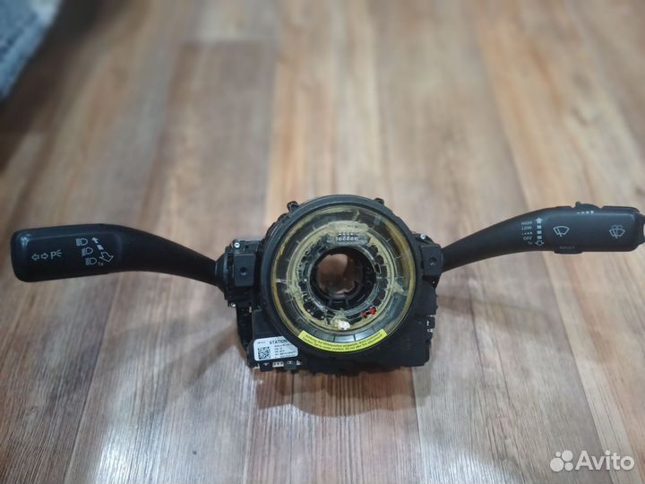 Подрулевой переключатель в сборе Audi a4 a5