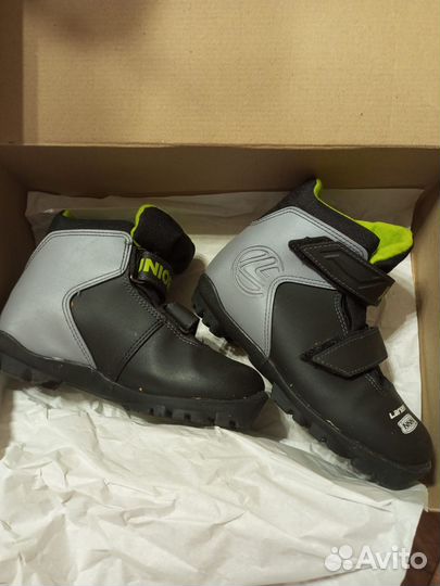 Лыжные ботинки продам либо обменяю