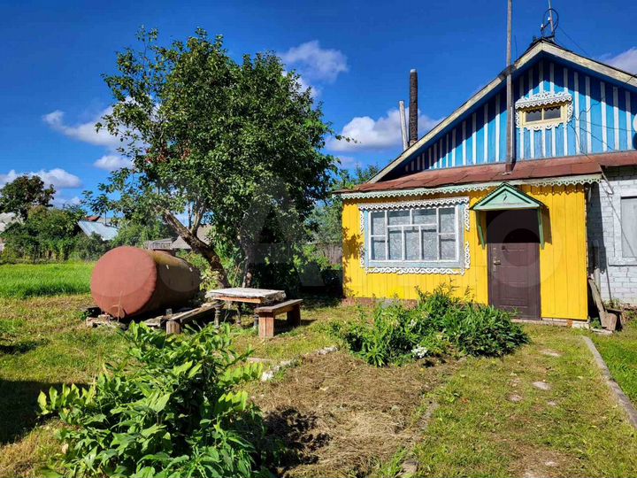 Дом 54 м² на участке 12 сот.