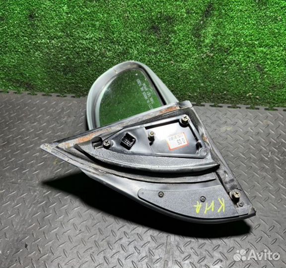 Зеркало наружное правое Kia Carnival 2.9 2004