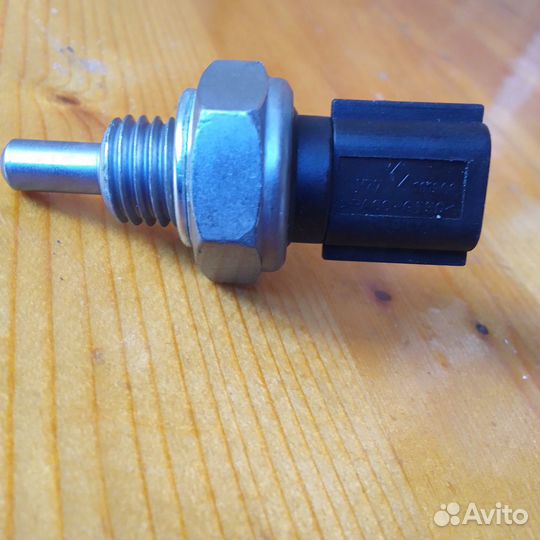 Датчик температуры охлаждающей жидкости