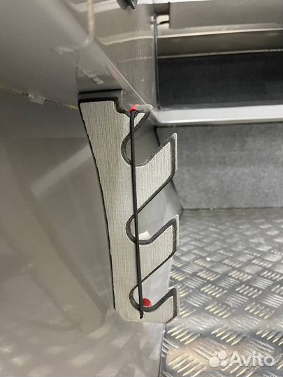 Держатели спиннингов вдоль борта, комплект на два борта Rod-holder комплект 4 штуки