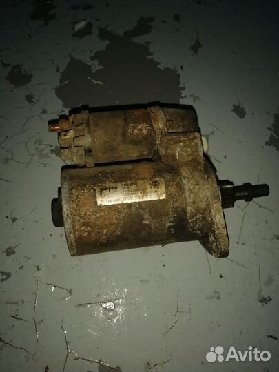 Продам стартер на оку