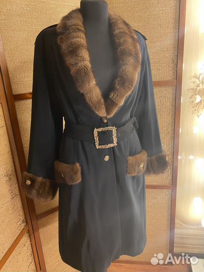 Кардиган плащ на весну с мехом норки