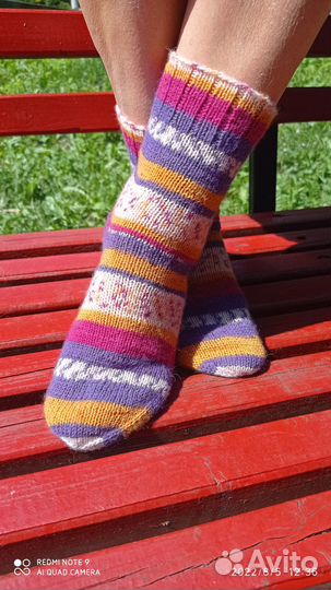 Вязаные носки ручной работы