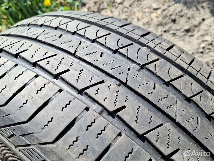 Continental CrossContact LX 235/55 R19