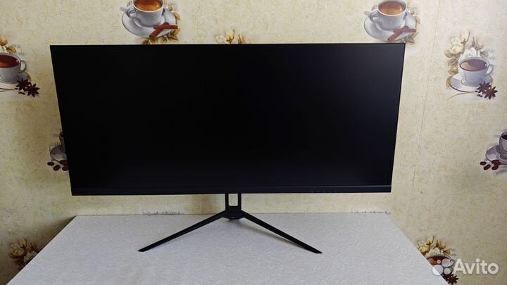 Новый монитор 29