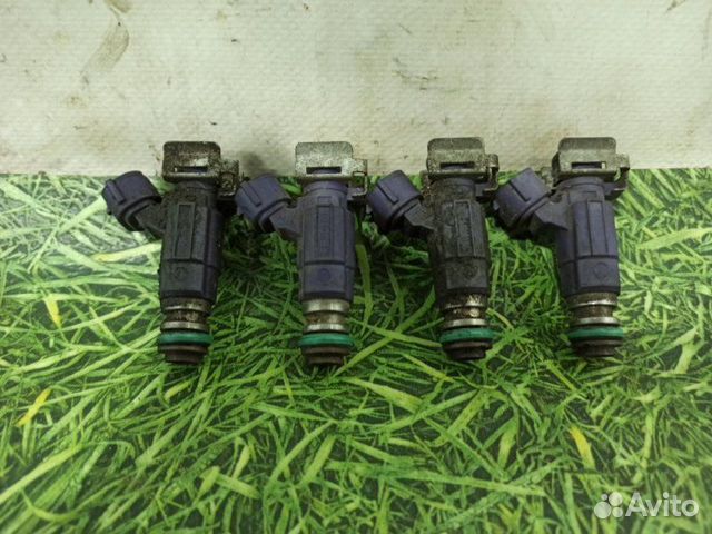 Форсунка Nissan Primera P12 седан 2.0 QR20 2006