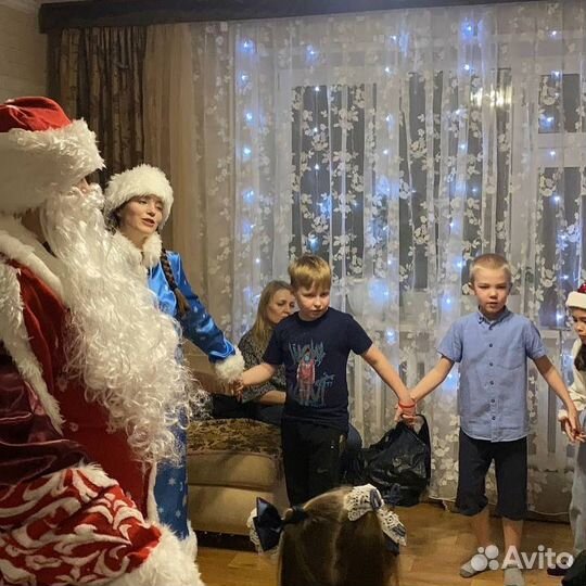 Поздравление Деда Мороза и Снегурочки