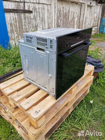 Духовой шкаф