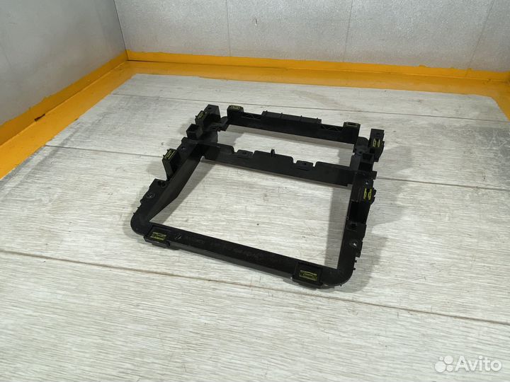 Рамка магнитофона Volkswagen touran