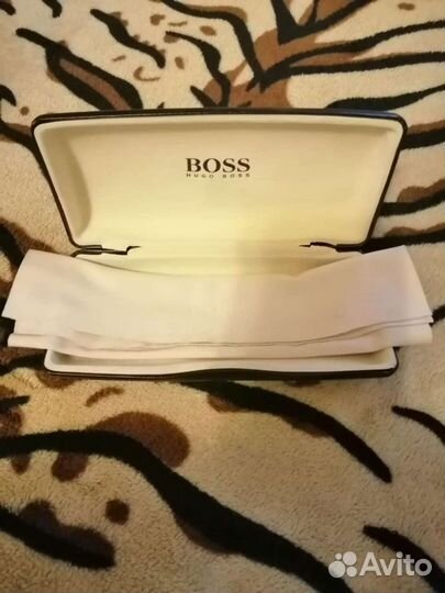Очечница Boss оригинал