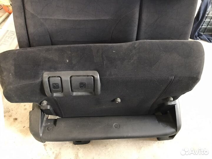 Седенье на Honda Elysion