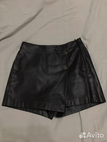 Шорты кожаные