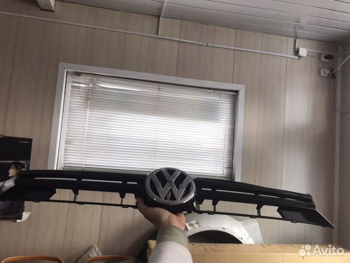 Решетка радиатора VW golf 6