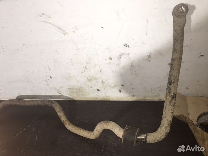 Mitsubishi pajero 2 1994 стабилизатор задний