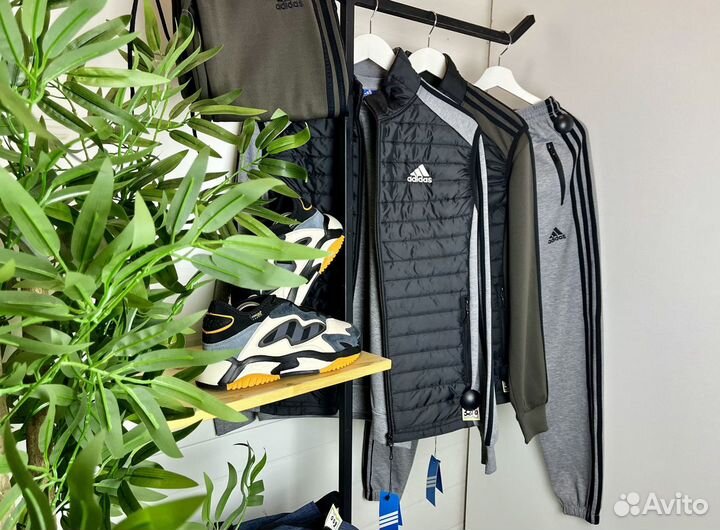 Спортивный костюм Adidas 3-ка серый