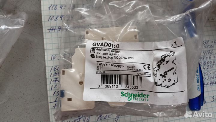 Контакт отключения gvad0110 Schneider