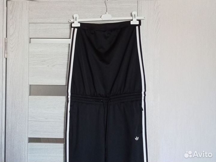 Комбинезон женский