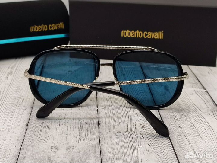 Очки солнцезащитные Roberto Cavalli