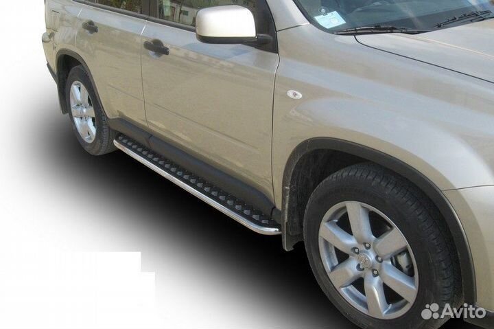 Защита порогов Nissan X-trail (2007)