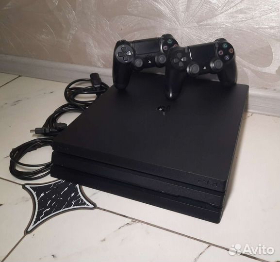 Sony PS4 pro 1tb