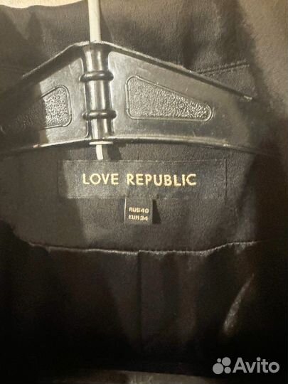 Пиджак со стразами Love republic