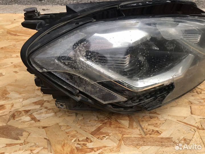 Фара правая Volkswagen Golf 7 Рестайлинг LED