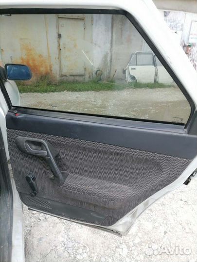 Обшивки дверей(дверные карты) ваз, лада 2110,2111