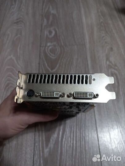 Видеокарта GF GTX275