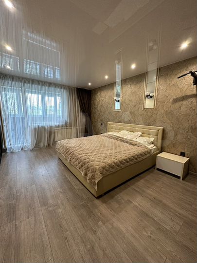 3-к. квартира, 136,1 м², 2/9 эт.