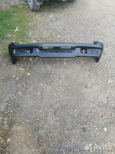 Продам новый задний бампер