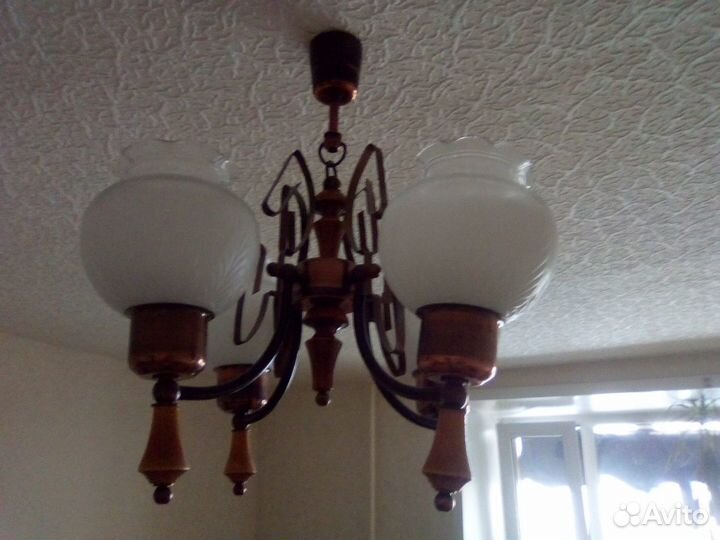 Комплект люстра и бра