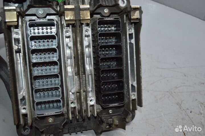 Блок управления двигателем scania R-series (01.04)