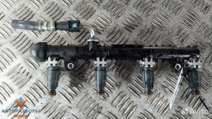 Топливная рампа Opel Corsa C 2003 0280151076