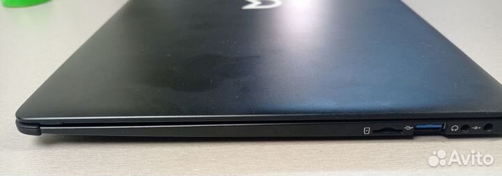 Ноутбук irbis NB600