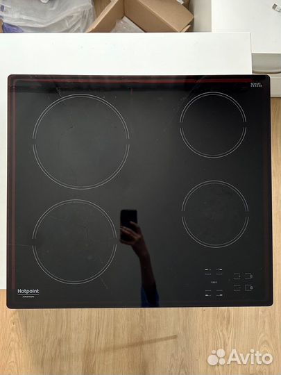 Электрическая плита Hotpoint-Ariston HR 631 C