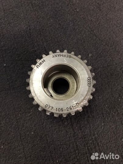 077105261D Шестерня коленвала Audi