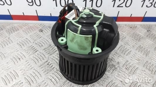 Моторчик печки peugeot 308 1 (TBE12KK01)