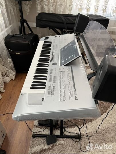 Синтезатор yamaha tyros4