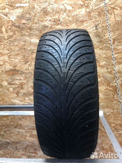 Goodyear UltraGrip Extreme 215/55 R16