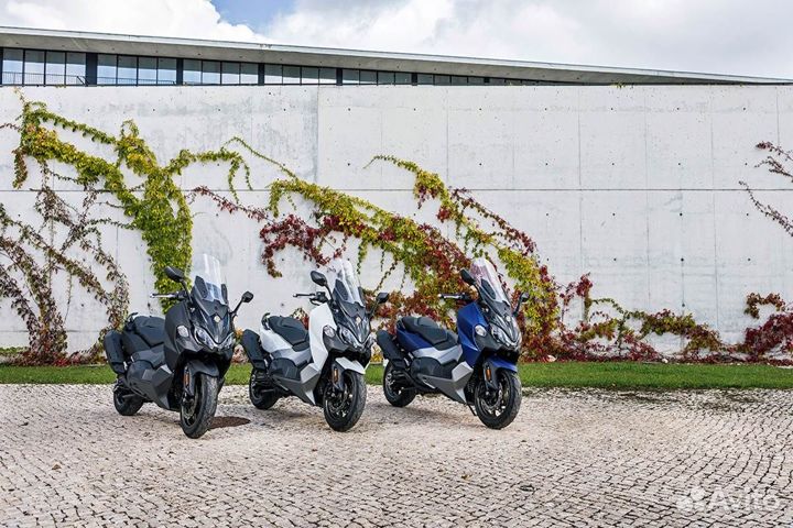Максискутер SYM maxsym TL 500I