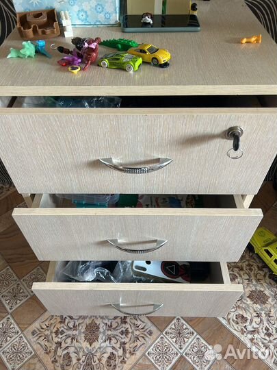 Тумба выкатная бу