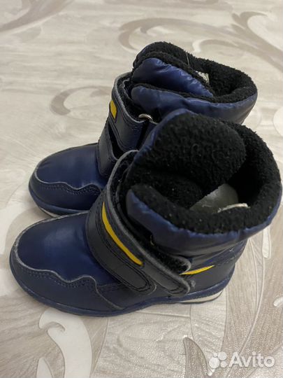 Ботинки для мальчика р. 22