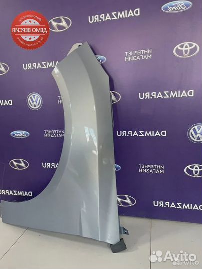 Крыло Ford Focus 3 левое /светло-серый