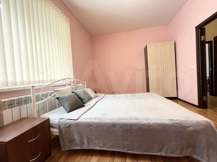 2-к. квартира, 64 м², 4/4 эт.