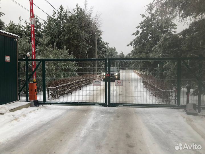 Распашные ворота под ключ